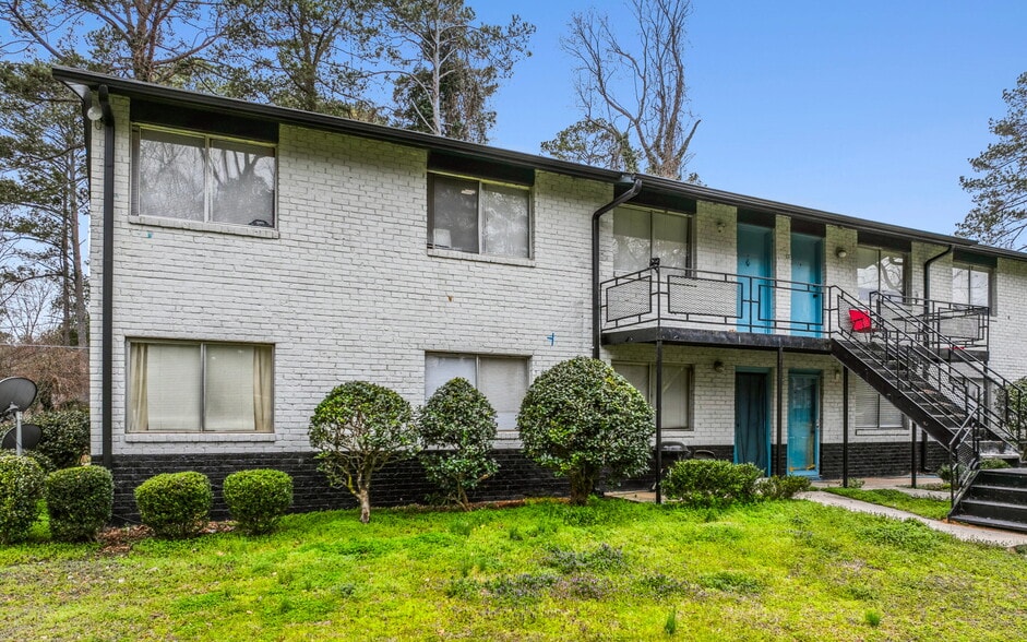 More Photos Of 3937 Glenwood Rd, Decatur Apartments For Sale