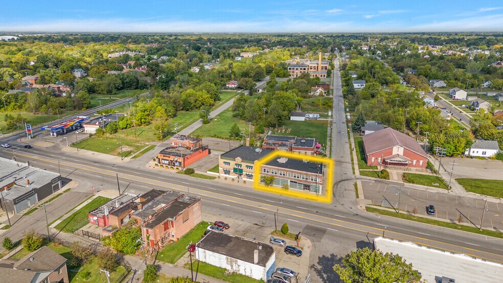 More Photos Of 14533 Mack Ave, Detroit Office For Sale