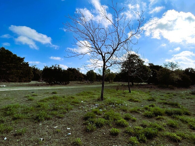 More Photos Of 1400 Greer ln, Burnet Land For Sale