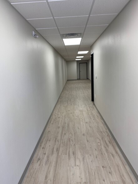 More Photos Of 6015 S Rainbow Blvd, Las Vegas Storefront Retail Office For Sale