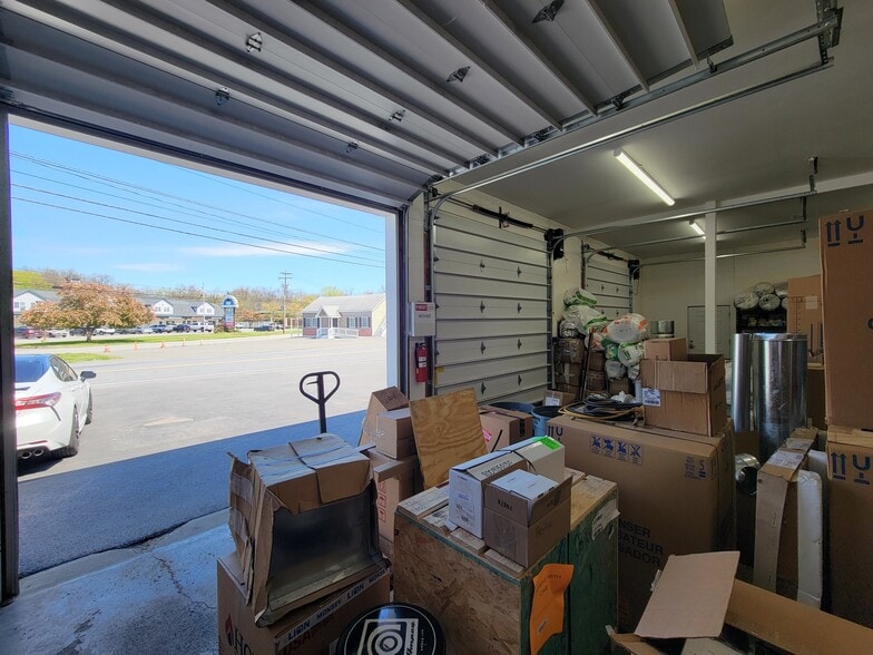 More Photos Of 4 Orrs Mills Rd, Salisbury Mills General Retail For Sale