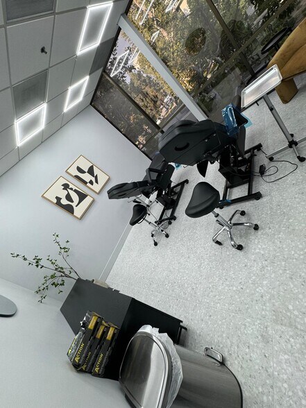 More Photos Of 1601 Dove St, Newport Beach Medical For Lease