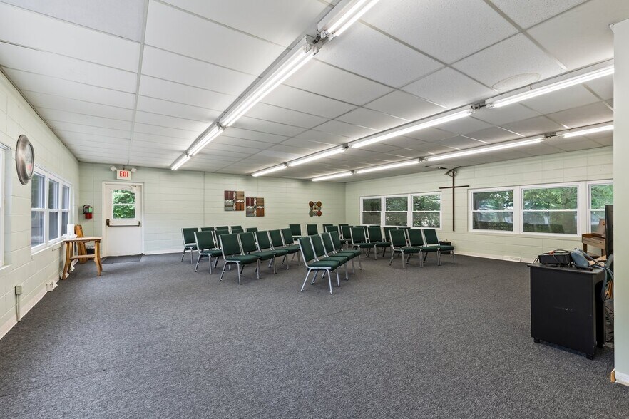 More Photos Of 1517 McCausland Ave, Saint Louis Specialty For Sale