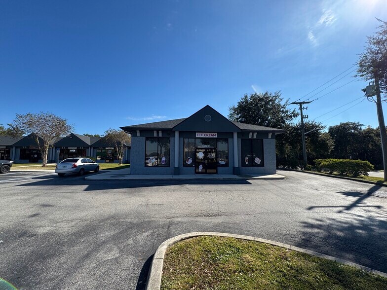 More Photos Of 4301 N Wickham Rd, Melbourne General Retail For Sale