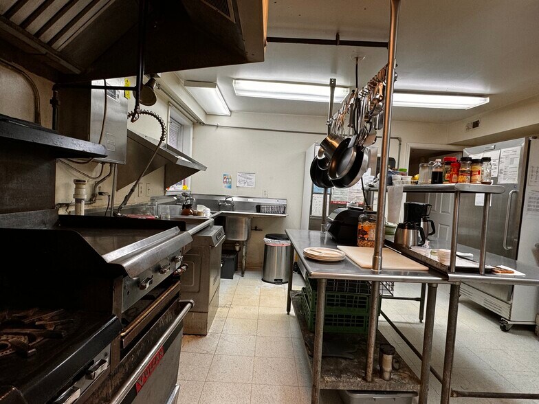 More Photos Of 218 Ridge St, Charlottesville Specialty For Sale