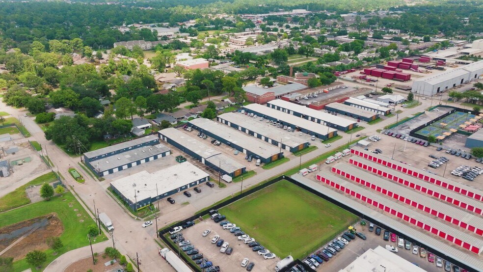 Primary Photo Of 10226 Georgibelle Dr, Houston Unknown For Lease