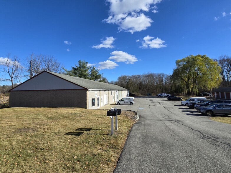 More Photos Of 3212 State Route 94, Franklin Light Manufacturing For Lease