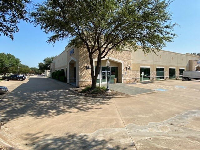 More Photos Of 3301 Matrix Dr, Richardson Research And Development For Sale