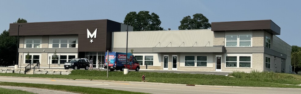 Primary Photo Of 1320 N Bristol St, Sun Prairie Showroom For Lease