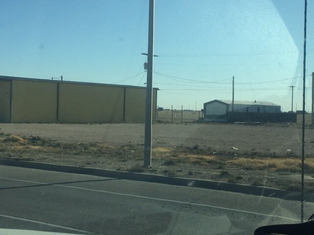 More Photos Of 2330 S Main Ave, Lovington Warehouse For Lease