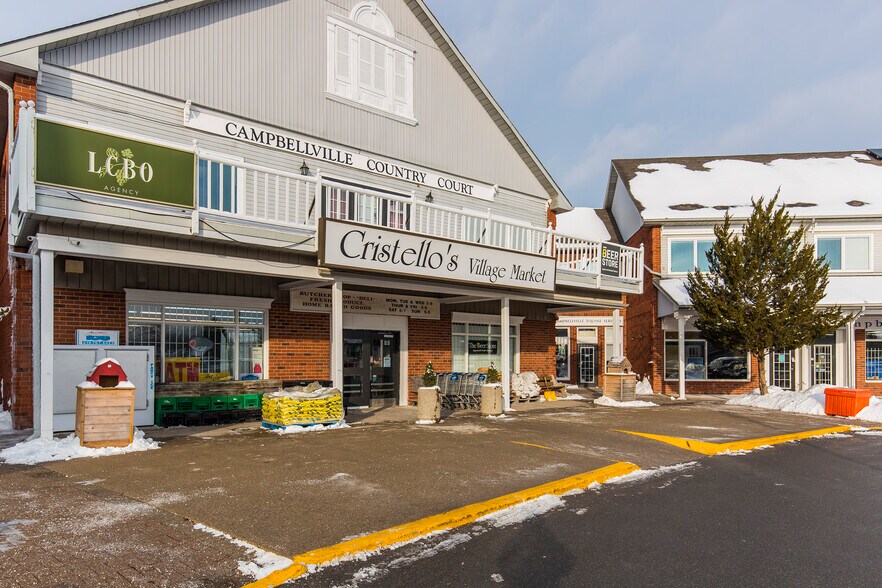 More Photos Of 35 Crawford Cres, Milton Storefront Retail Office For Lease