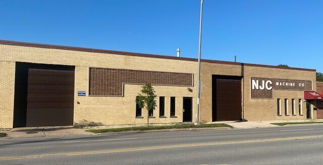 More Photos Of 8338 W 47th St, Lyons Service For Sale