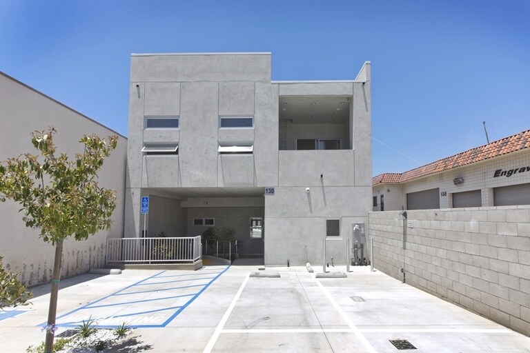 More Photos Of 130 Arena St, El Segundo Loft Creative Space For Lease