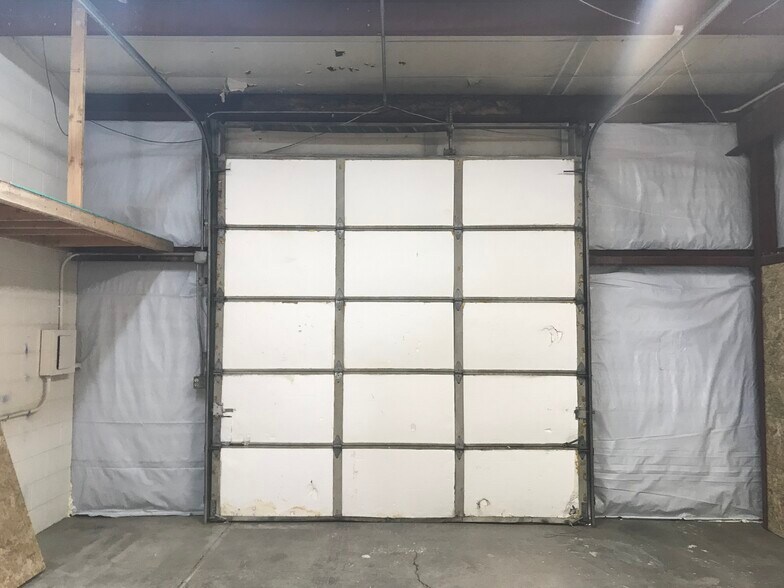 More Photos Of 201 S 15th St, Grand Junction Flex For Lease