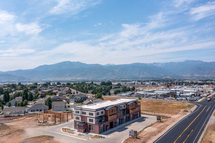 More Photos Of 1922 S Highway 40, Heber City Showroom For Sale