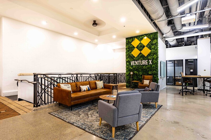 More Photos Of 700 S Rosemary Ave, West Palm Beach Coworking Space