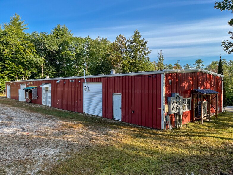 More Photos Of 11 October Rd, Naples Manufacturing For Lease