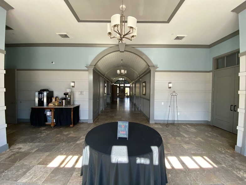 More Photos Of 3920 Gulf Fwy, Dickinson Lodge Meeting Hall For Sale