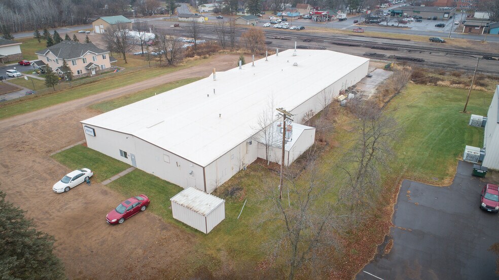 Primary Photo Of 106 Dunn Ave N, Hinckley Industrial For Lease