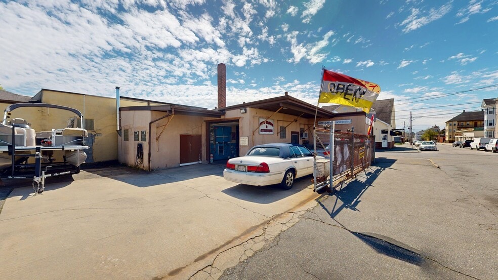 More Photos Of 101 Nash Rd, New Bedford Storefront For Sale