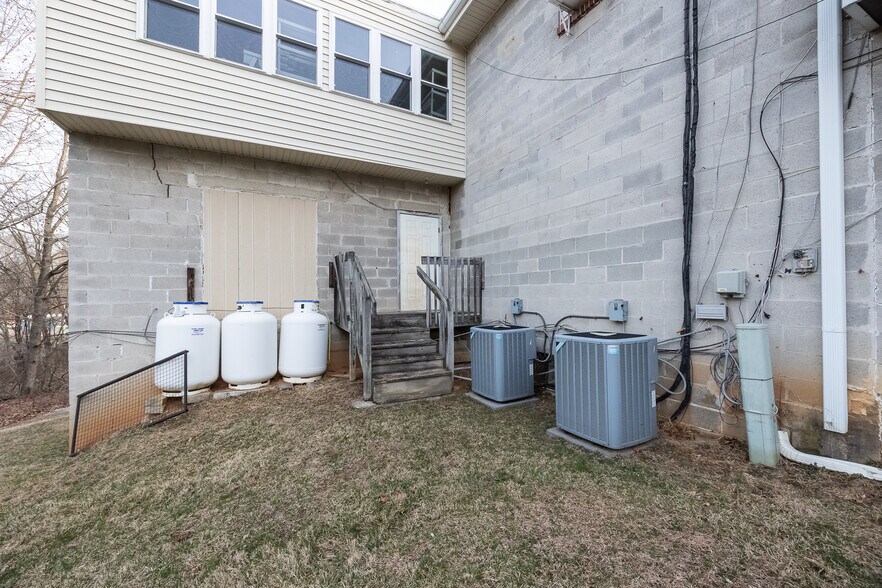 More Photos Of 1340 Pottstown Pike, West Chester General Retail For Sale