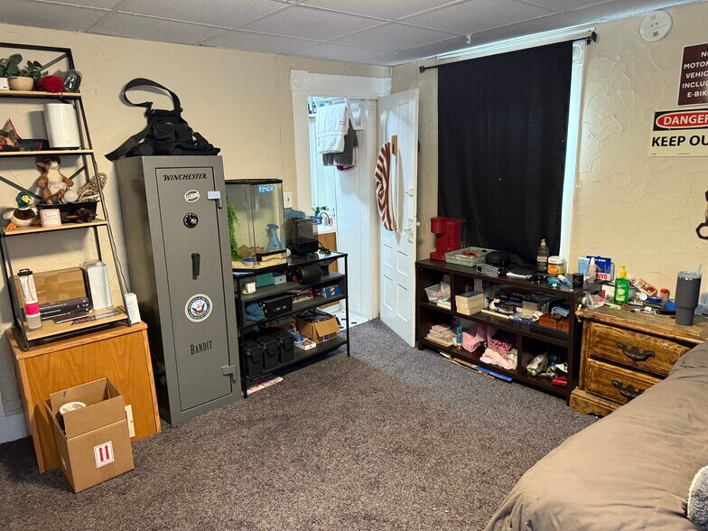 More Photos Of 34 Montvale Ave, Stoneham Apartments For Sale