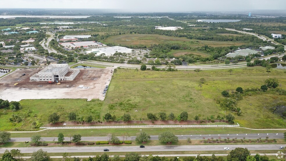 6600 University Pkwy E, Sarasota, FL 34240 Medical Office For Lease