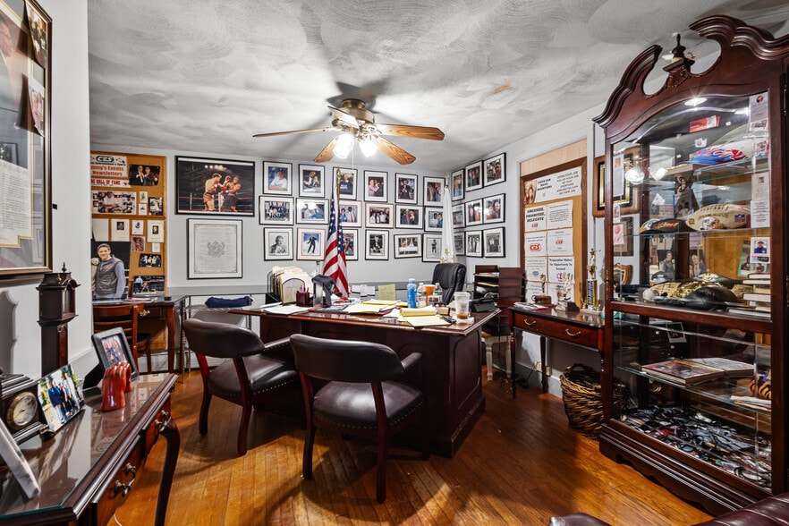 More Photos Of 1058 Charles St, North Providence Restaurant For Sale