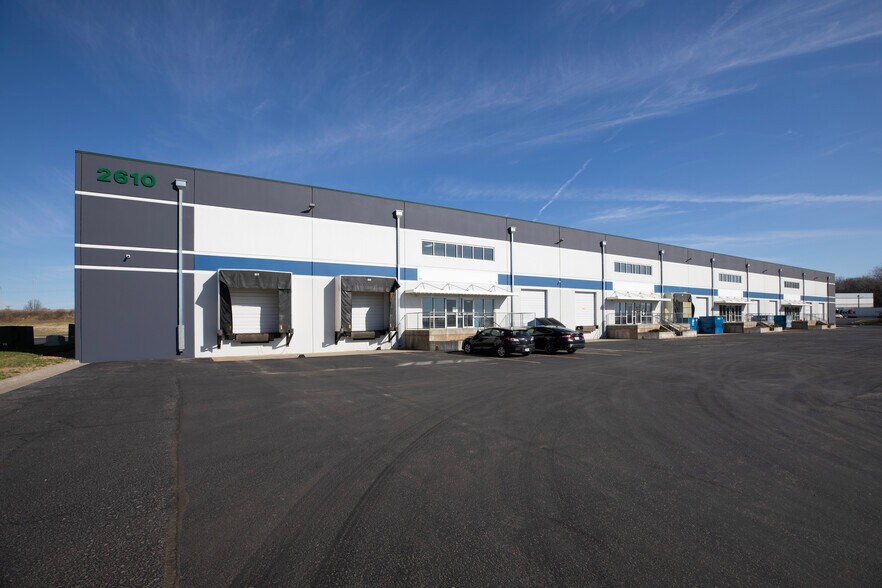 Primary Photo Of 2610 NE Industrial Dr, North Kansas City Warehouse For Lease