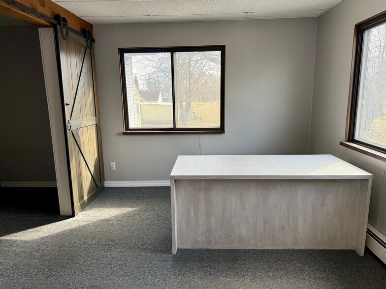 More Photos Of 5046 Davison Rd, Burton Office For Sale