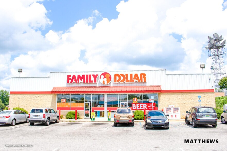 More Photos Of 63 Depot Ave, Eminence Storefront For Sale