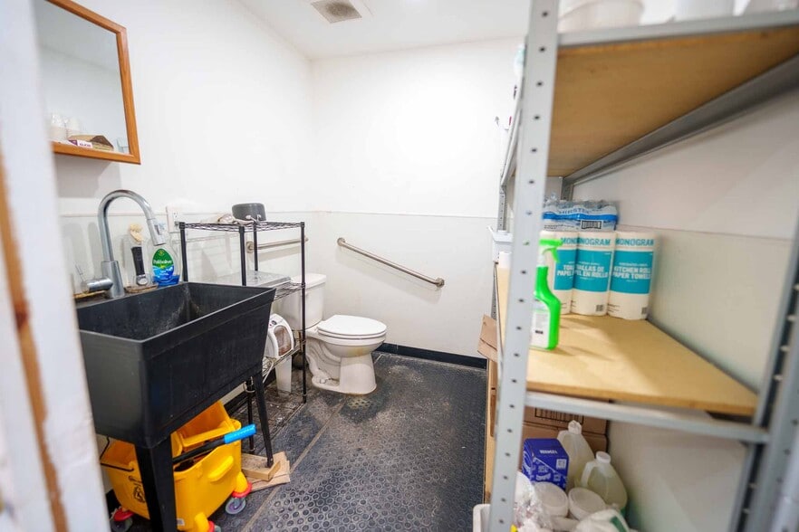 More Photos Of 124-15 18th Ave, Flushing Warehouse For Sale