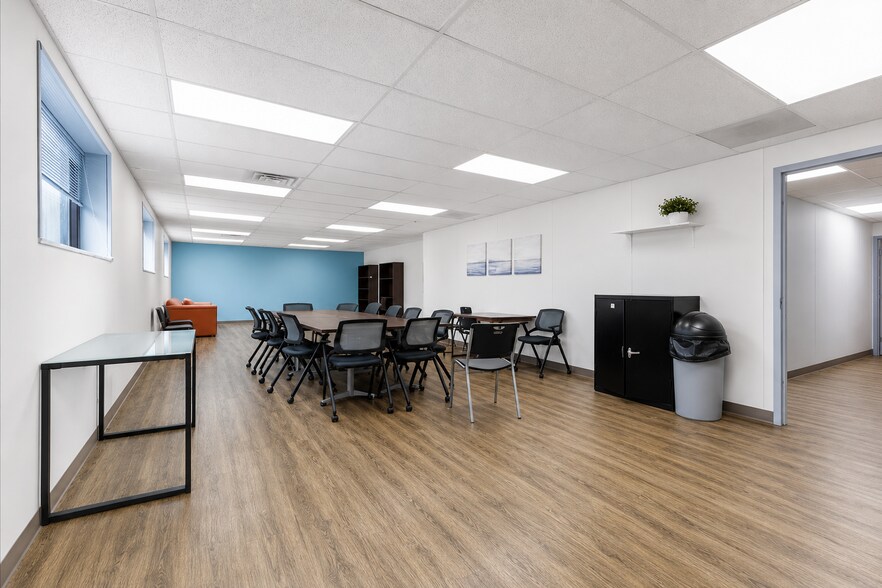 More Photos Of , Detroit Office For Sale