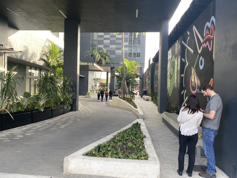 More Photos Of 240 NW 25th St, Miami Apartments For Lease