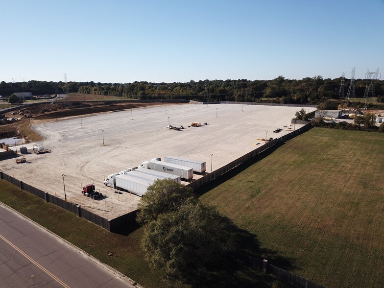 More Photos Of 9140 Cordova Rd park, Cordova Land For Lease