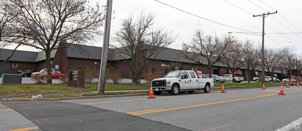 More Photos Of 717 Hammonds Ferry Rd, Linthicum Heights Unknown For Lease