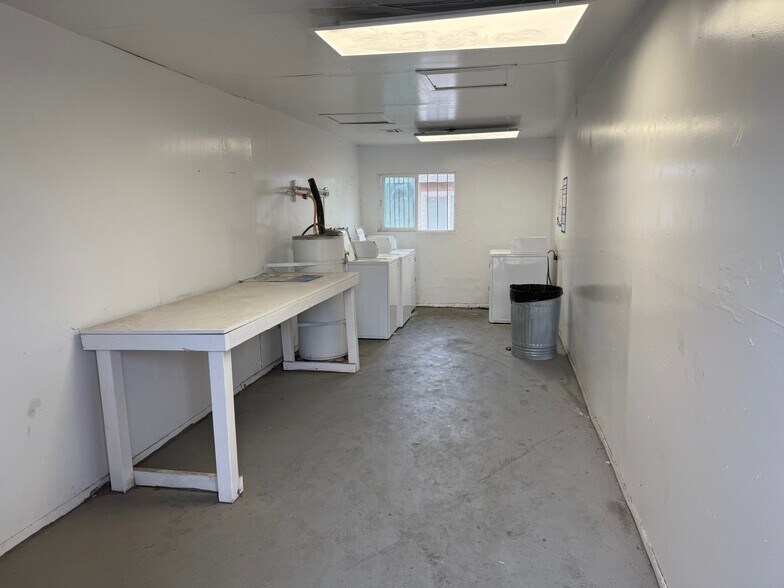 More Photos Of 900-1208 E Carey Ave, North Las Vegas Apartments For Sale