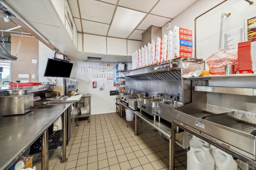 More Photos Of 10404 Telephone Rd, Houston Fast Food For Lease