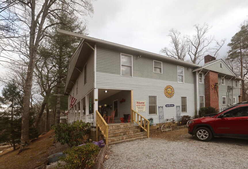 Primary Photo Of 43 Europe Ln, Clayton Apartments For Sale