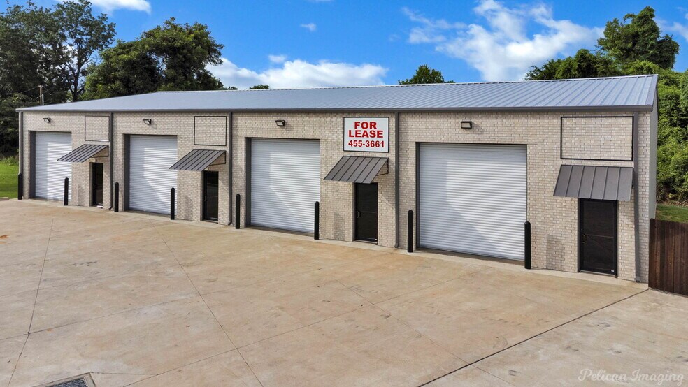 More Photos Of 9275 Youree Dr, Shreveport Service For Lease