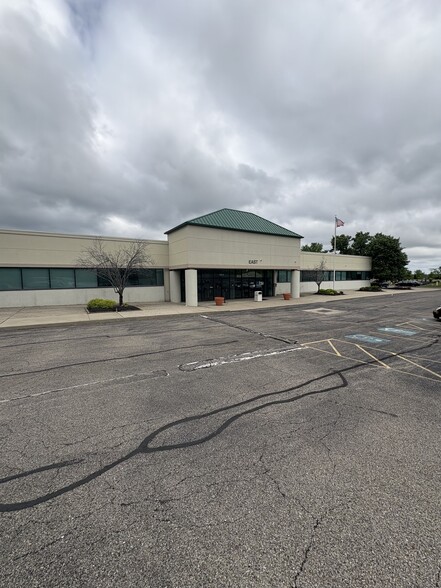 Primary Photo Of 5300 Kings Island Dr, Mason Office For Sale
