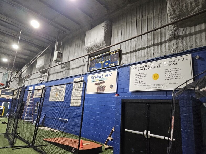 More Photos Of 201 Pasadena Ave, Metairie Baseball Field For Sale