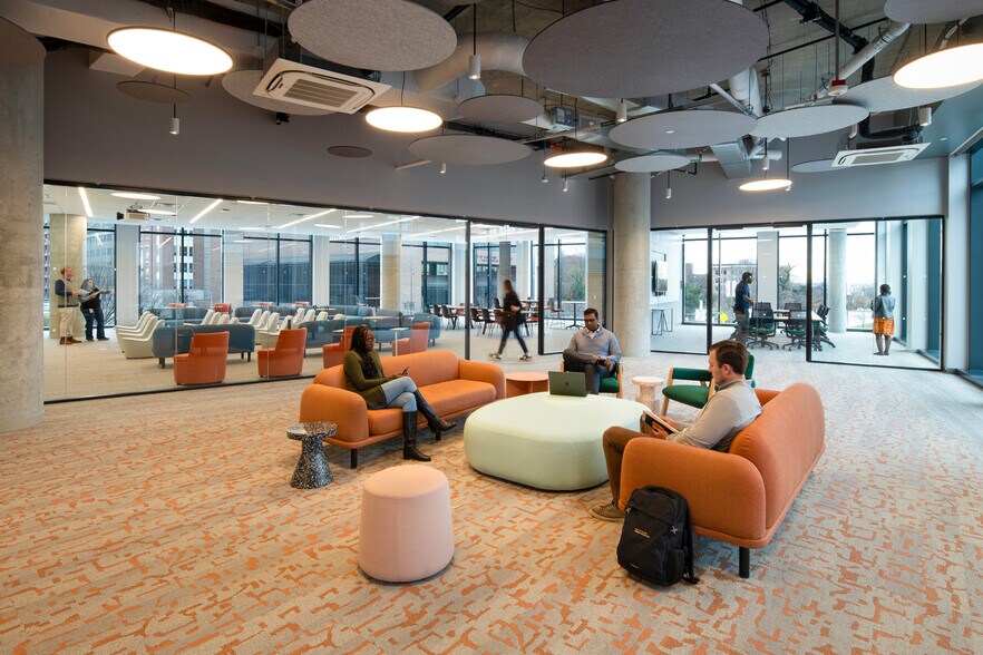 More Photos Of 4 N Martin Luther King Jr Blvd, Baltimore Coworking Space