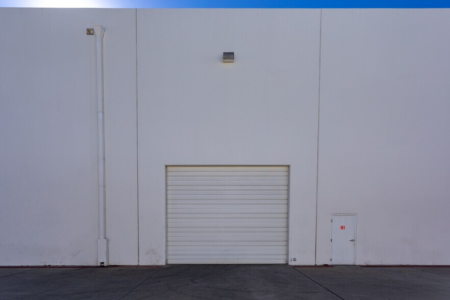More Photos Of 10730 Bell Ct, Rancho Cucamonga Warehouse For Lease