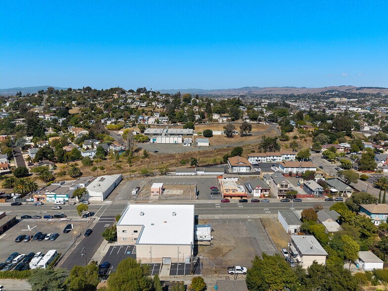 More Photos Of 111 Tennessee St, Vallejo Auto Dealership For Sale