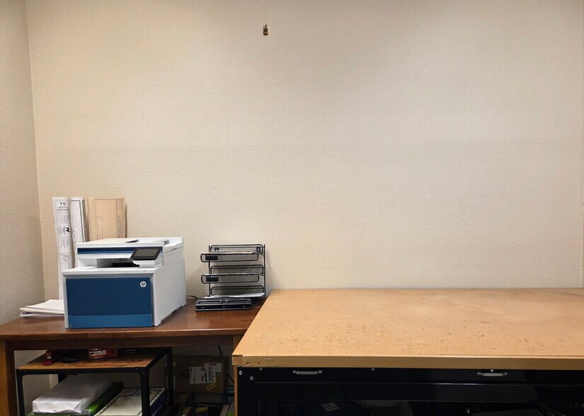 More Photos Of 676 E 1st Ave, Chico Office For Lease