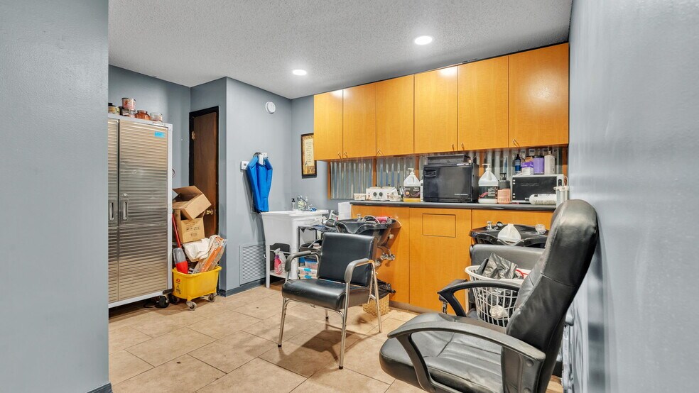 More Photos Of 4314 N Suncoast Blvd, Crystal River Office For Sale