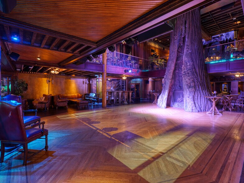 More Photos Of 648-654 S Broadway, Los Angeles General Retail For Lease