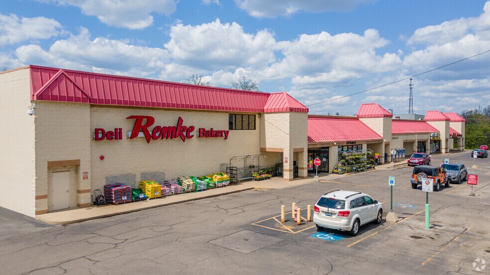 Primary Photo Of 3950-3960 Turkeyfoot Rd, Erlanger Supermarket For Sale