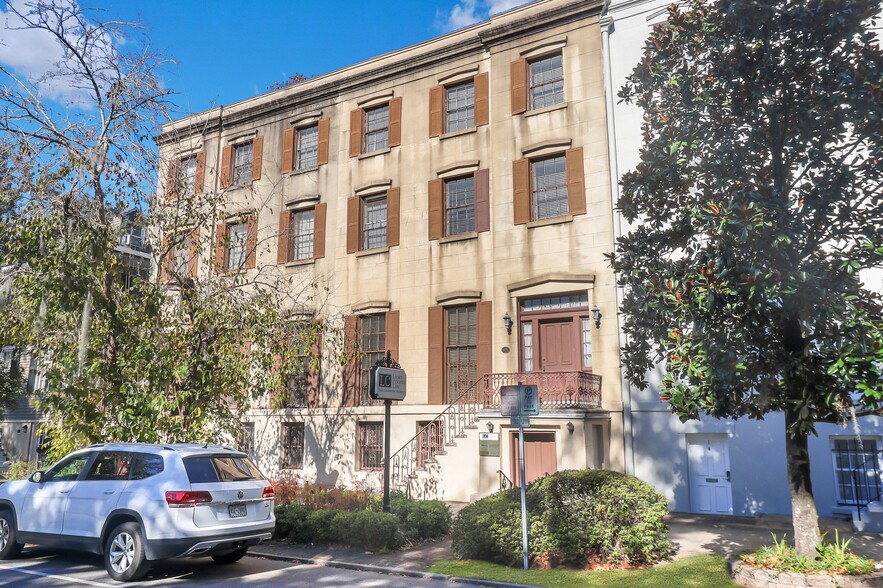 Primary Photo Of 120 W Liberty St, Savannah Office Residential For Lease